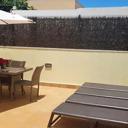 2 Bedrooms House With Sea View Shared Pool And Furnished Terrace At Corralejo La Oliva