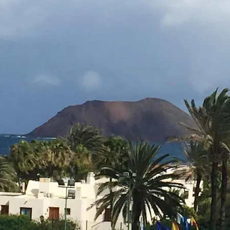 Holiday home 2 Bedrooms House With Sea View Shared Pool And Furnished Terrace At Corralejo